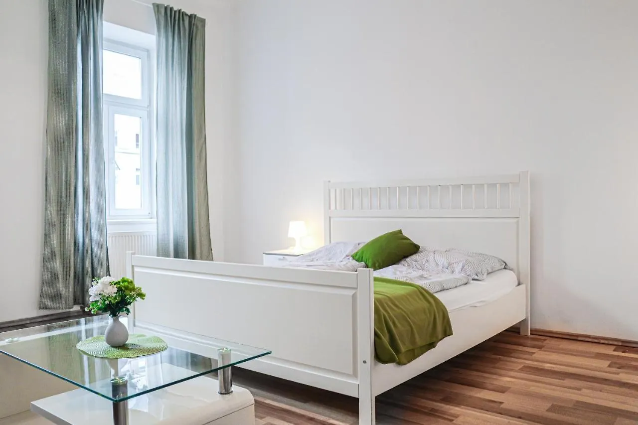 וינה Bright & Stylish, 2 Neighboring Apartments - 4Brs